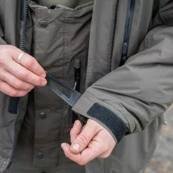 AVID CARP Arctic 50 Suit -Viskleding Verkoop avid carp arctic 50 suit a0620098 warmtepakken 2